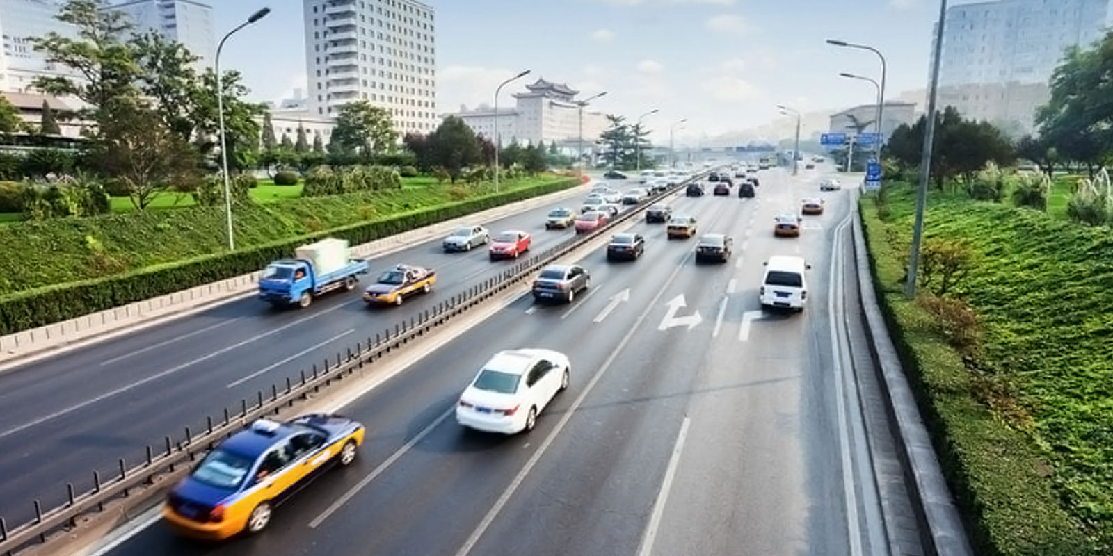 Clean roads. Highway Traffic. Cleaned Highway. Driving range. Malaysian experience in Road transport Performance.