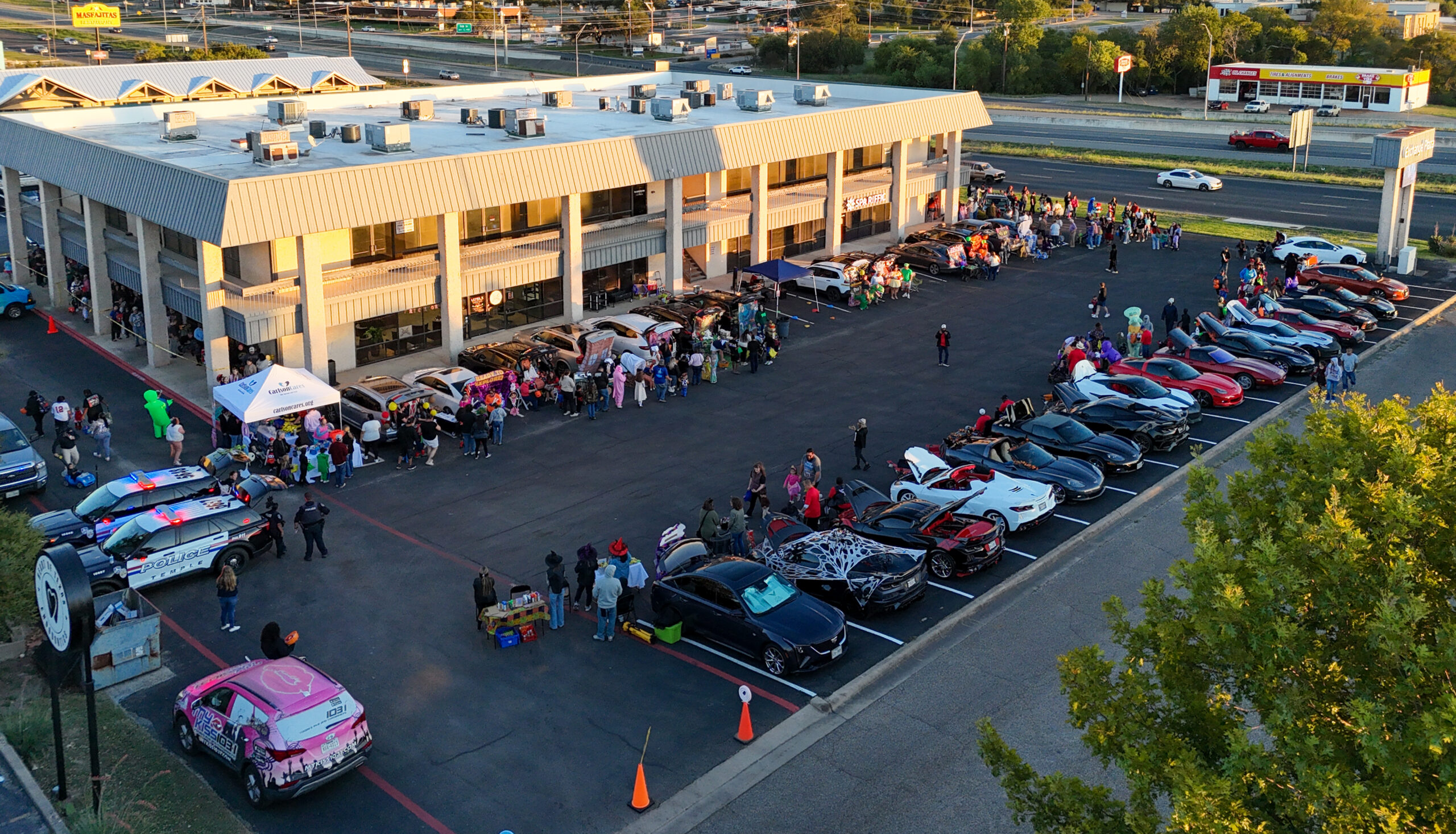 More than 1,600 attendees gather for The Carlson Law Firm's 2026 Temple Trunk or Treat celebration