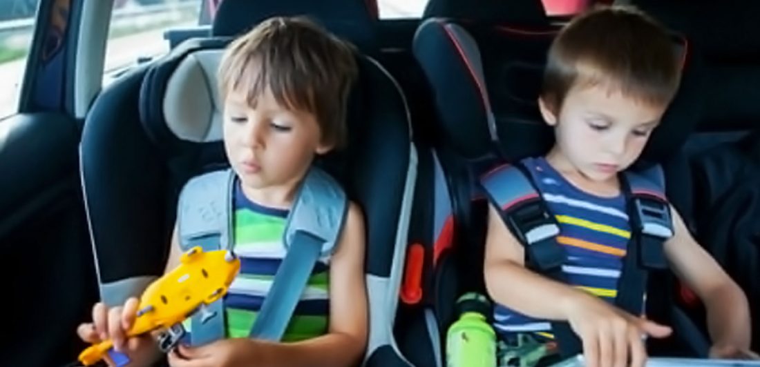 post-booster-seat-guide Image of two children in car seats